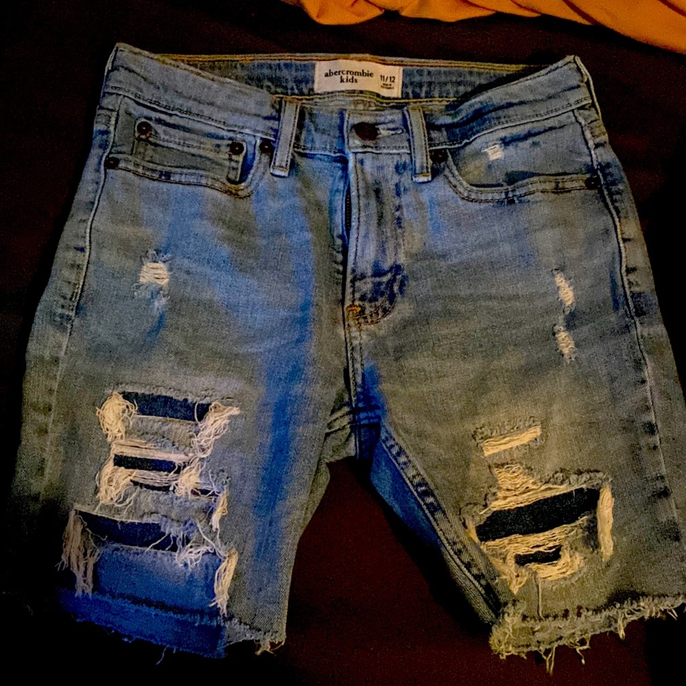 Boy shorts 11/12